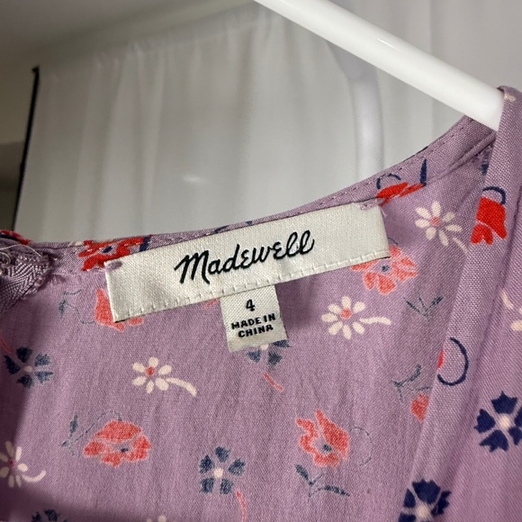 Madewell Ruffle-Edged Wrap Maxi Dress in Prairie Posies Size 4, Fall, Wedding - Picture 4 of 13